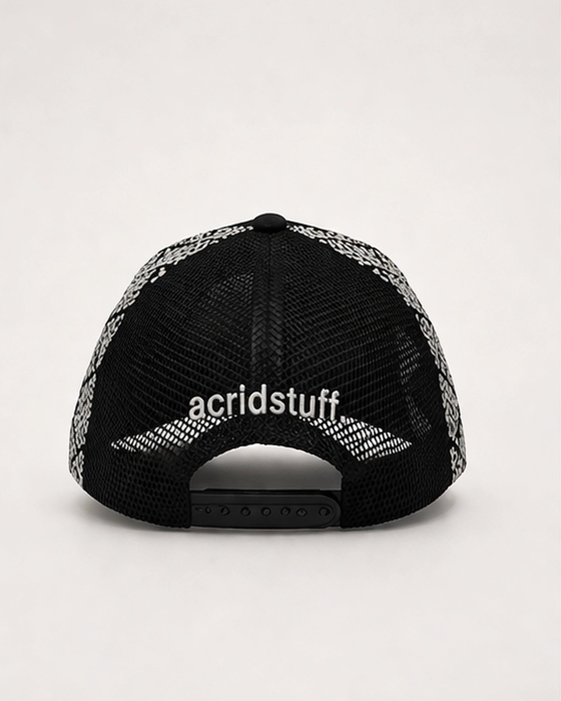 Rickamo Black Hat.